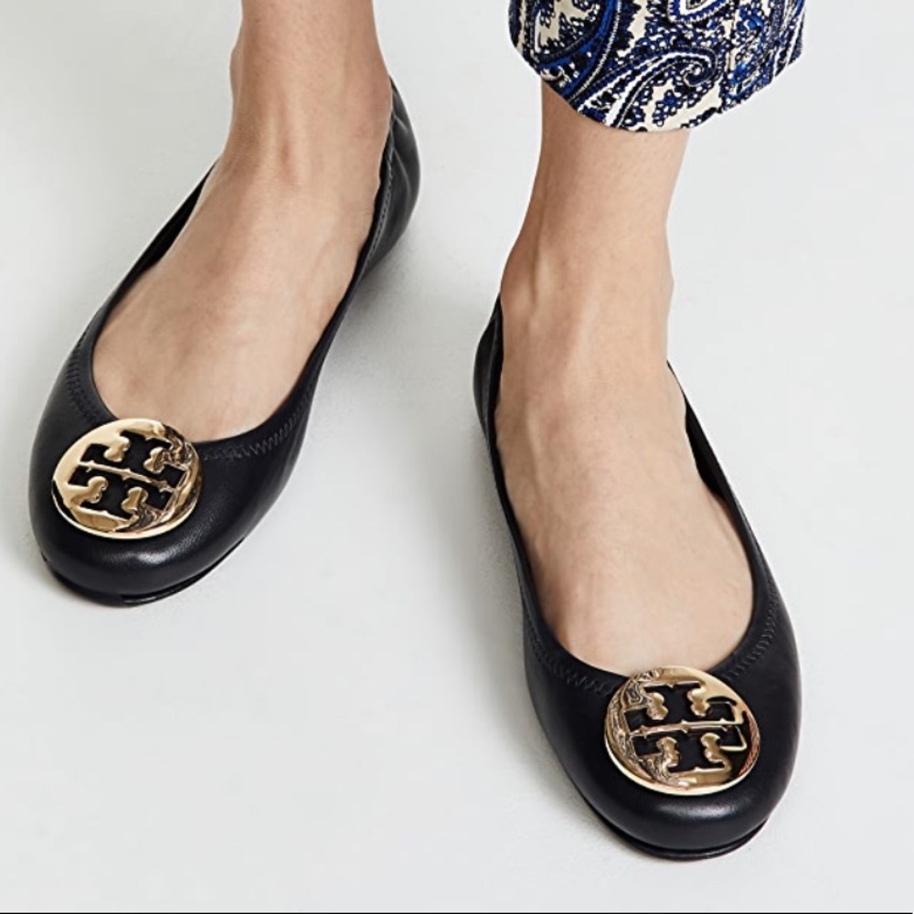 NWT Tory Burch signature ballet flats in Navy/Gold